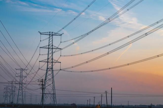 马斯克说“中国将最终赢得AI竞争”,有什么深意?