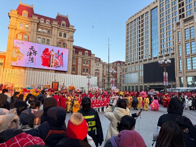元旦假期消费开门红，海南封关后旅游热度飙升