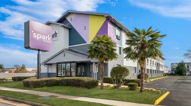 中产正在消失,万豪希尔顿慌了? 中产正在消失,万豪希尔顿慌了?