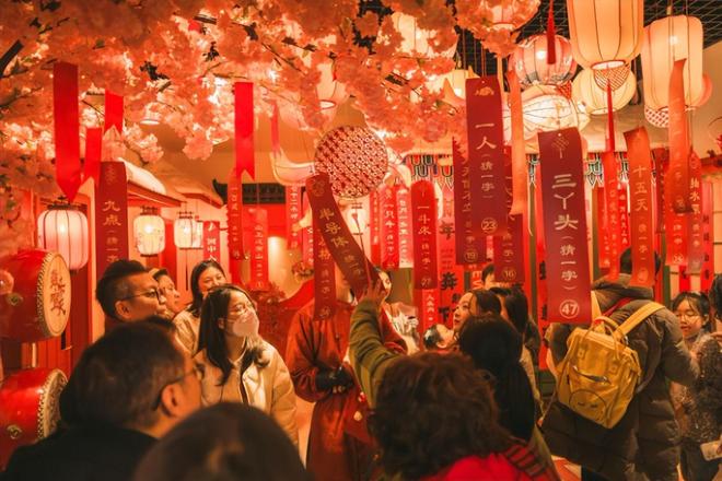 春节曾3次被取消,为何仍拦不住中国人过年? 春节曾3次被取消,为何仍拦不住中国人过年?