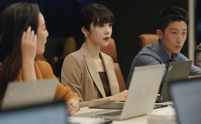 大厂人困在360环评季，有人收到47份评价，有人找后勤给自己打分