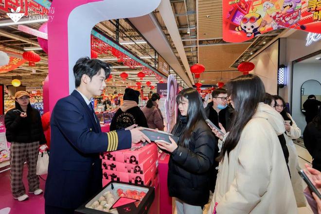 一颗草莓的供给侧革新：桃喜莓莓如何用“情绪价值”撬动农业新增量