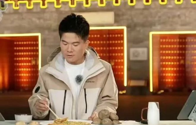 谁撑起了董宇辉的210亿销量？