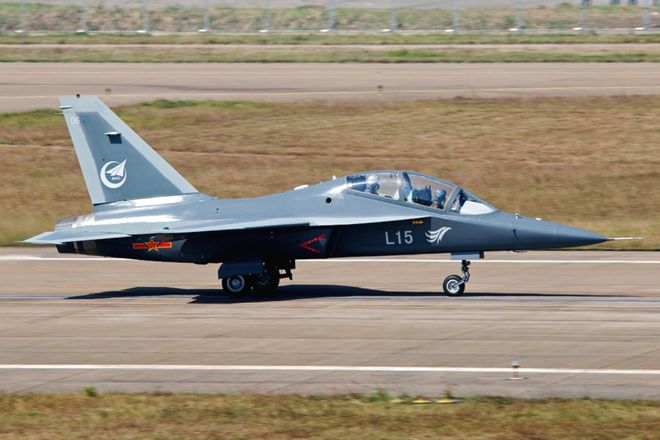 伊朗封锁霍尔木兹海峡，股债金齐跌，投资人心里苦