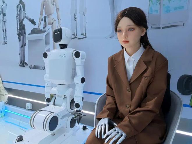 从MWC到AWE：中国科技产业，需要什么样的世界级展会？