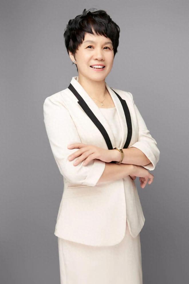 平安84钻榜样故事柯宝玉：不忘利他初心的“钻石”坚守者