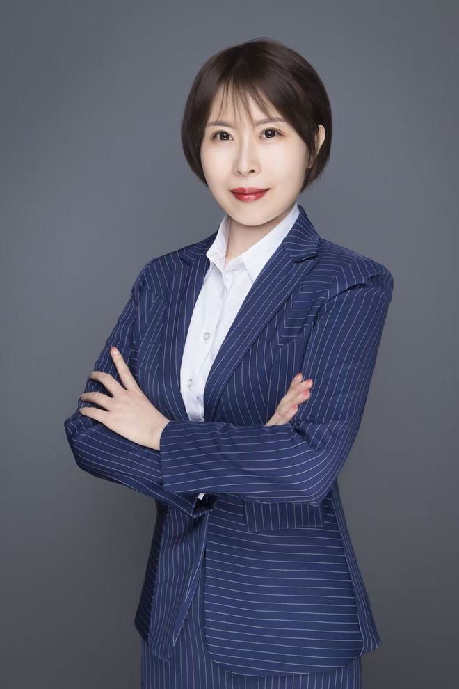 中天期货副总经理于青：以专业立身，以温柔坚守 | 她访谈