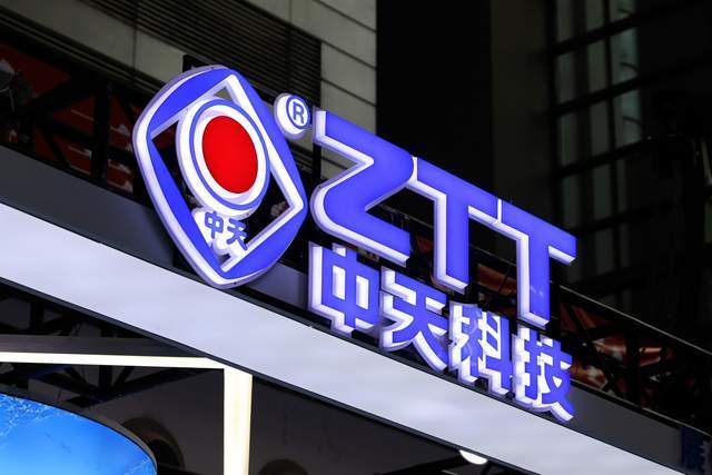 砖瓦厂长的三次豪赌，干出一家900亿市值光缆巨头