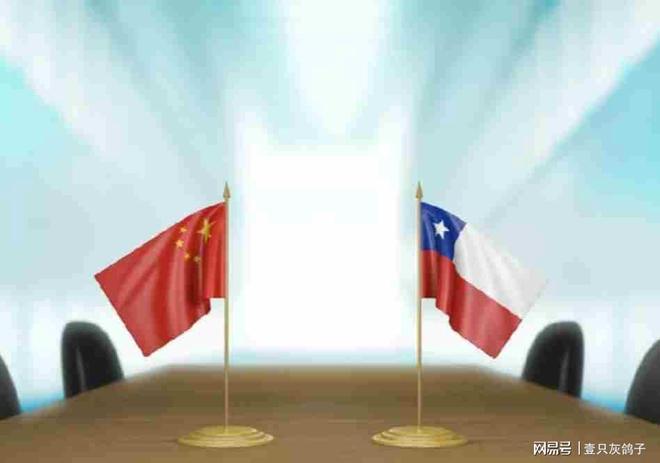 特朗普开会针对中国，去了12人，没有一个真想跟中国对着干的