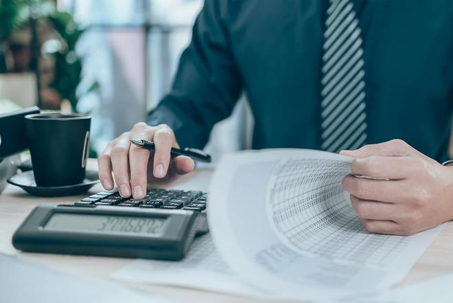 经纪业务管理薄弱、营销宣传不规范，中山证券及总裁骆勇、合规总监姜成同收罚单