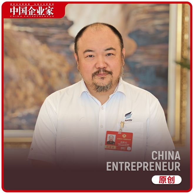 对话肖新光：AI时代，网络安全如何破局｜连线两会