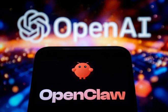 对话肖新光：AI时代，网络安全如何破局｜连线两会