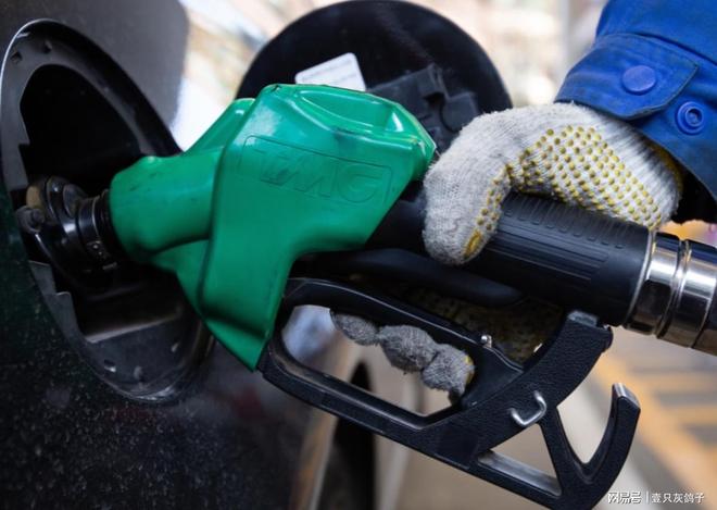 每升再涨1.6元？是该让每个人都了解一下中国成品油的定价逻辑了