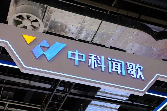 复盘AI春节大战：从玩具到工具