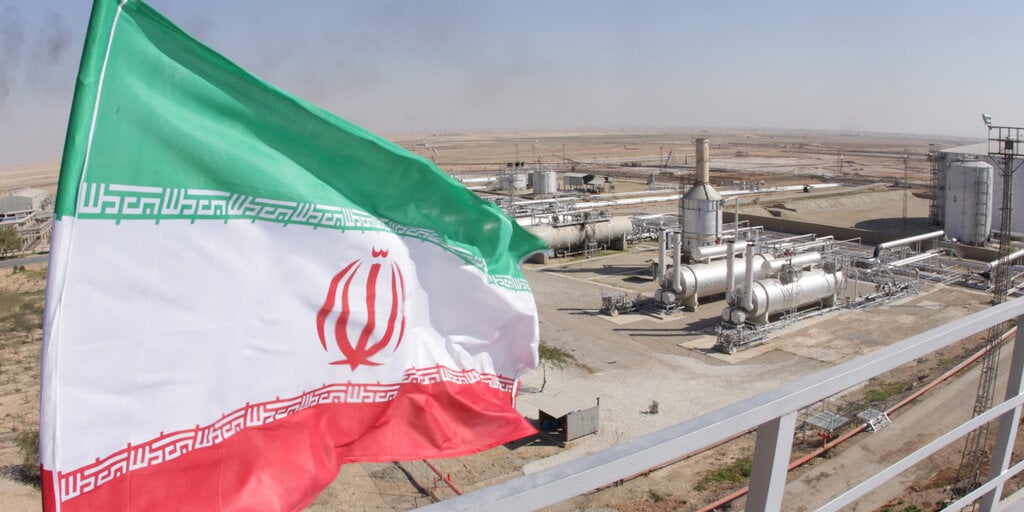 伊朗宣布战胜美国，比特币和以太坊持平