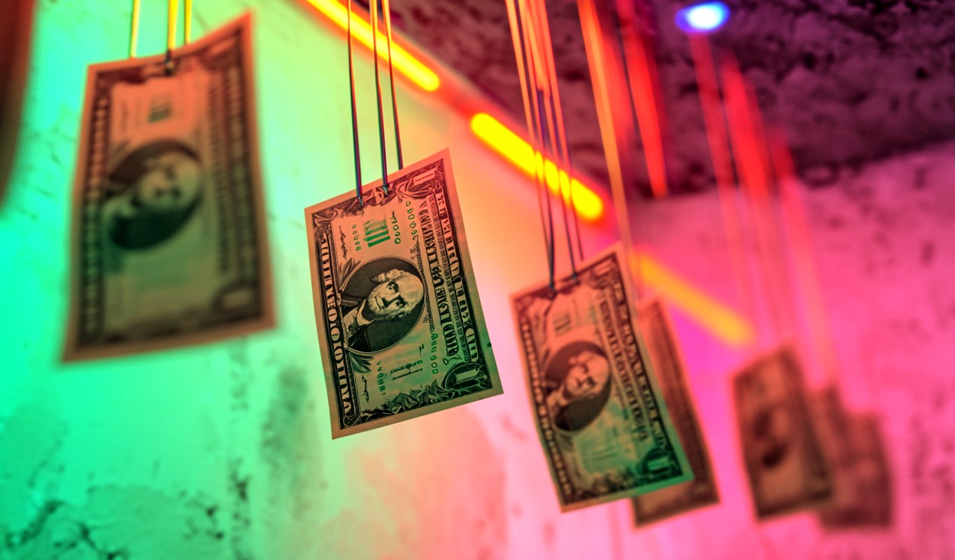 《黑天鹅》作者纳西姆·塔勒布表示，美元实际上已被这一资产取代，成为世界储备货币