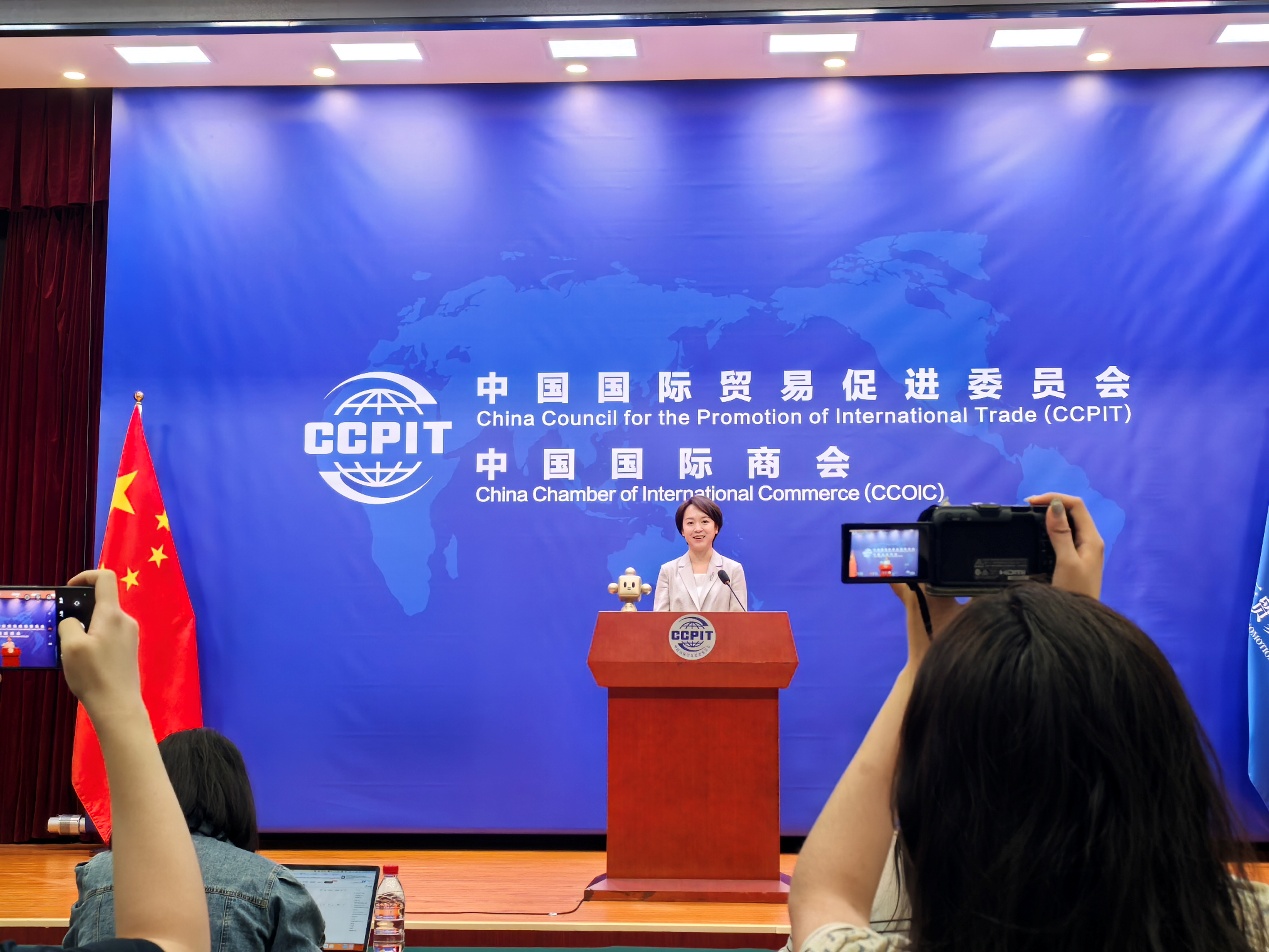 中国贸促会:4月份全国贸促系统累计签发各类证书70.81万份(1) 中国贸促会:4月份全国贸促系统累计签发各类证书70.81万份(1)